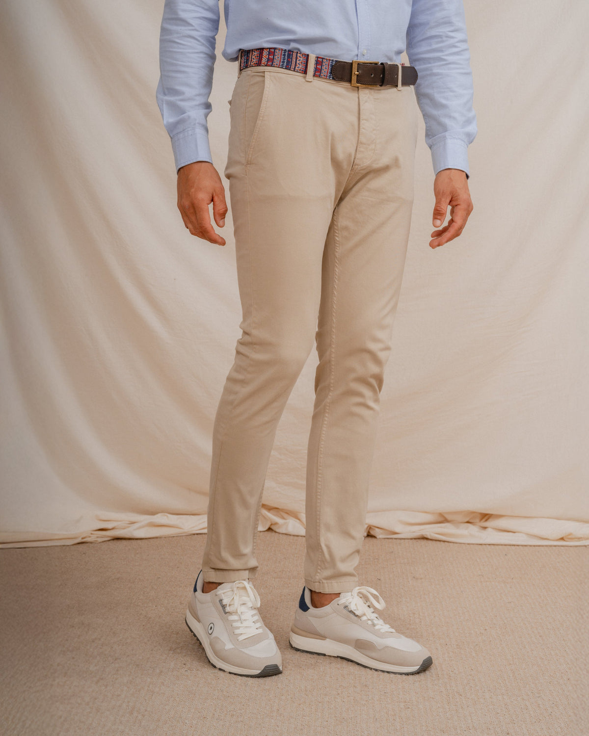 CHINO BÁSICO SLIM