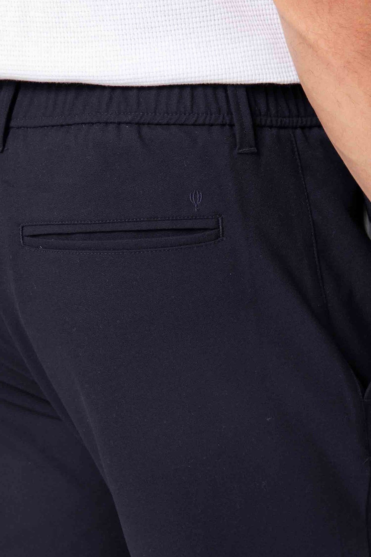 PANTALÓN CASUAL GOMA VESTIR
