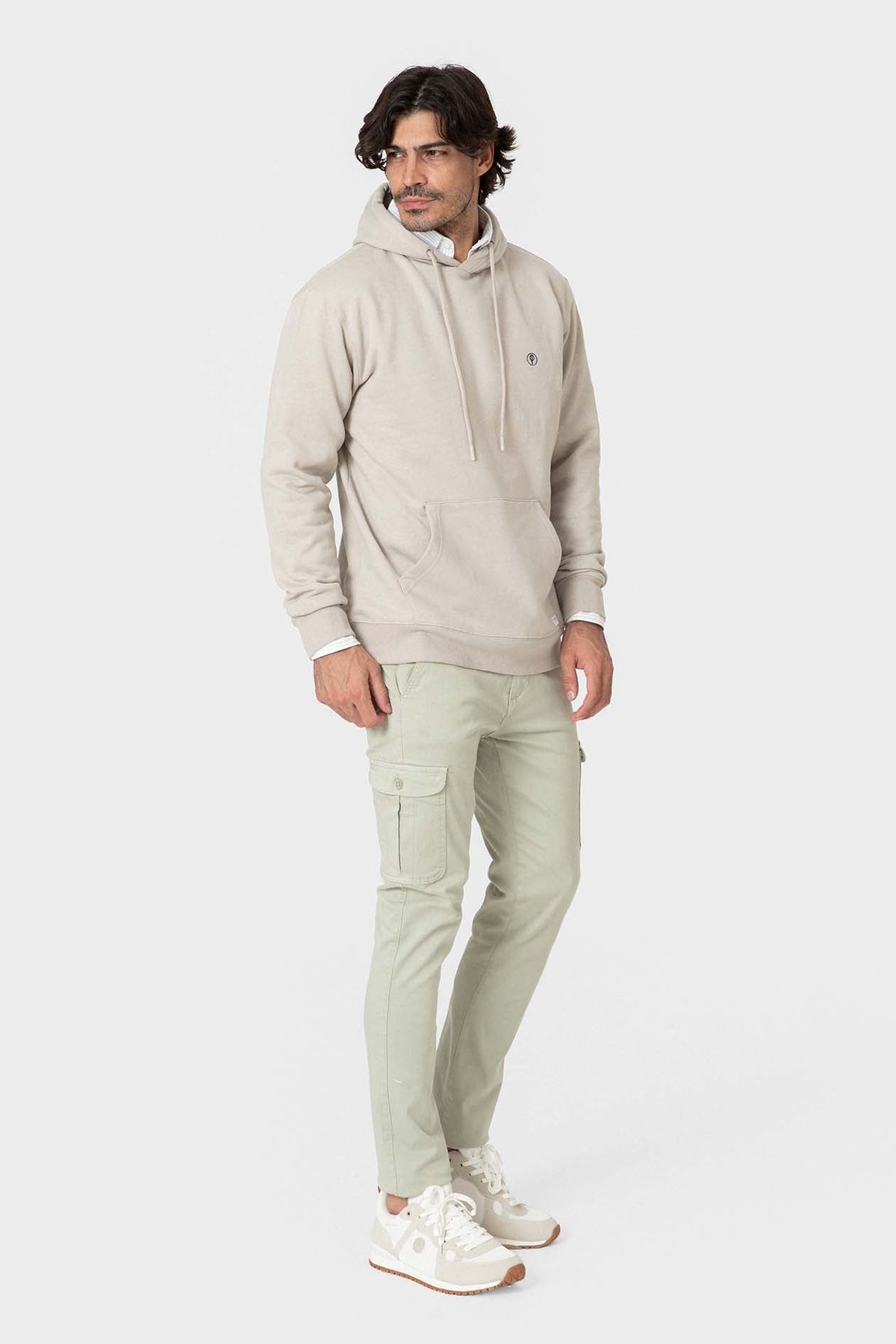 SUDADERA CANGURO CON CAPUCHA