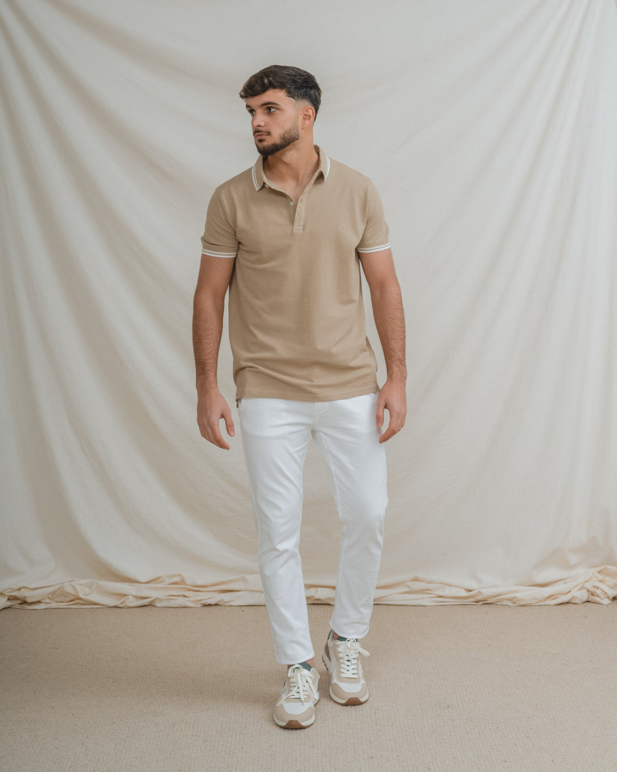 POLO BÁSICO PIQUÉ LÍNEA