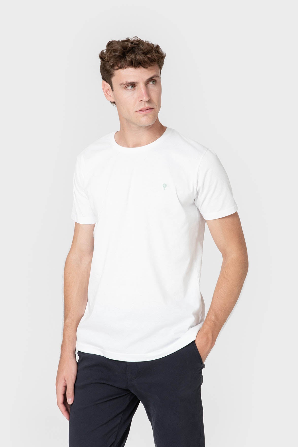 CAMISETA BÁSICA