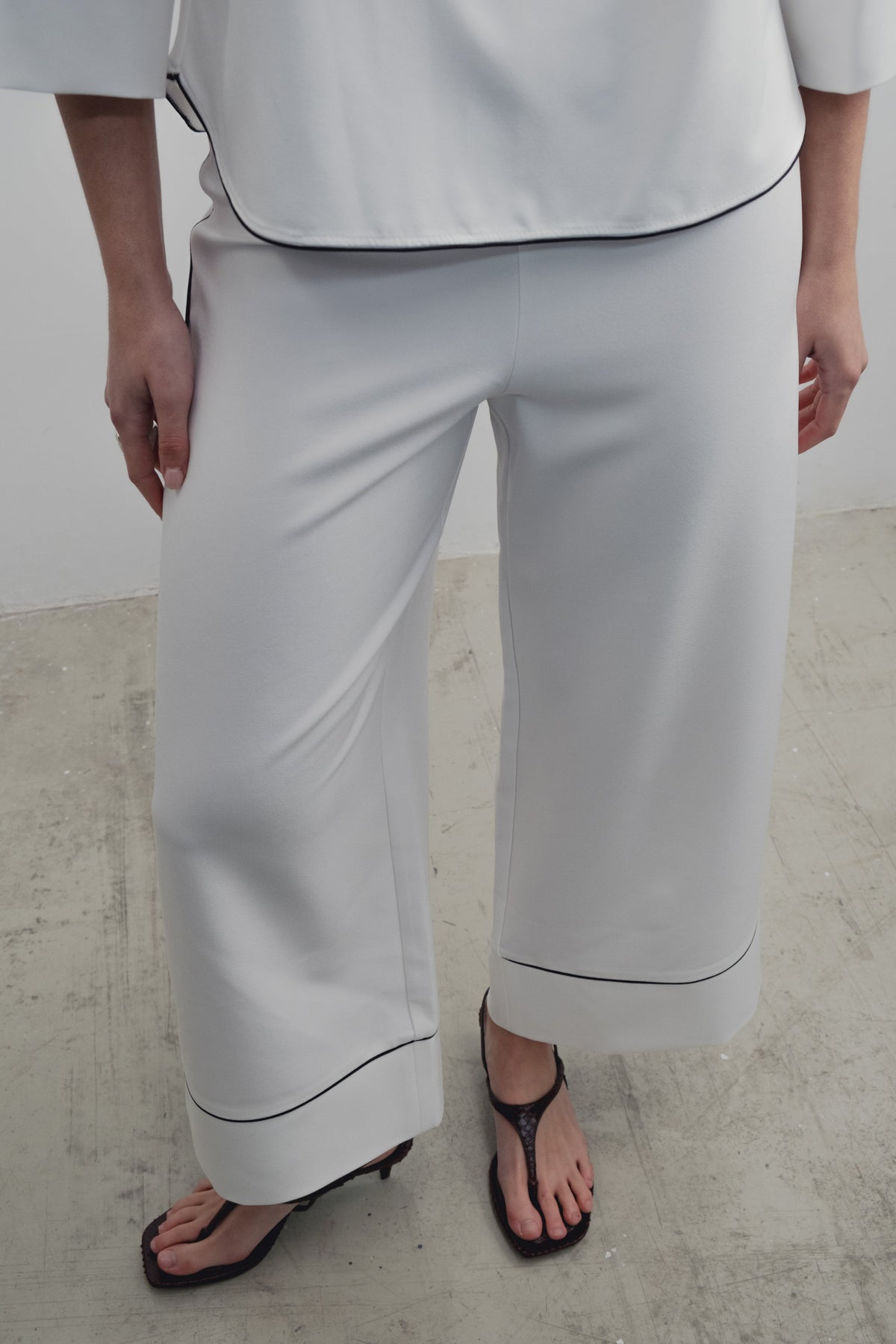 PANTALÓN CULOTTE VIVOS CONTRASTE