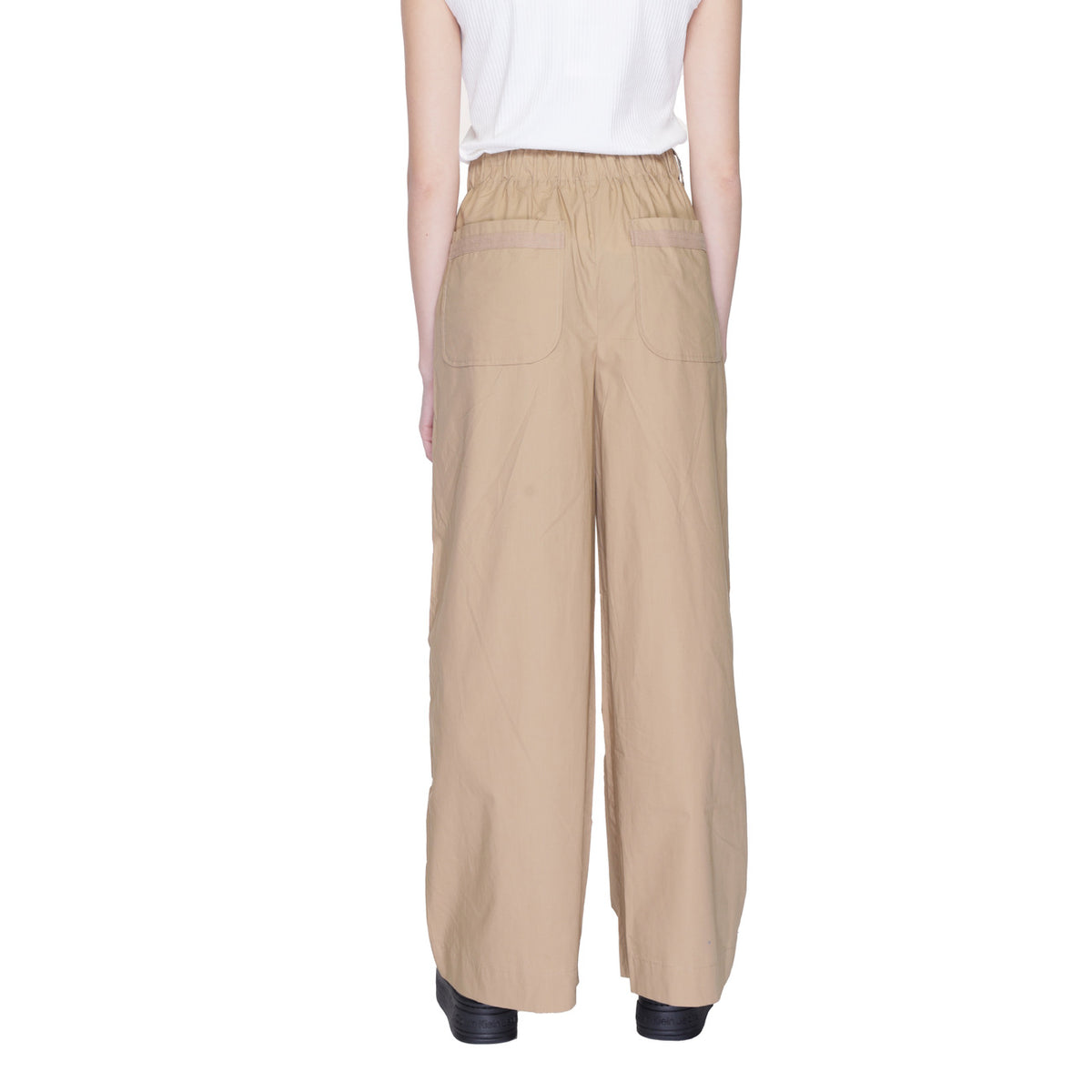 Blauer. Mujer Pantalones