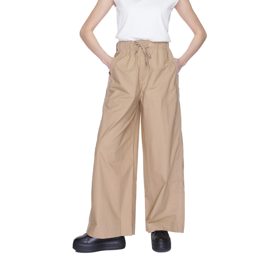 Blauer. Mujer Pantalones